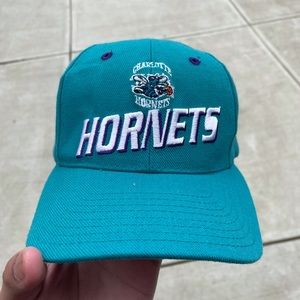 Vintage 90s Logo Athletic NBA Charlotte Hornets Snapback Hat